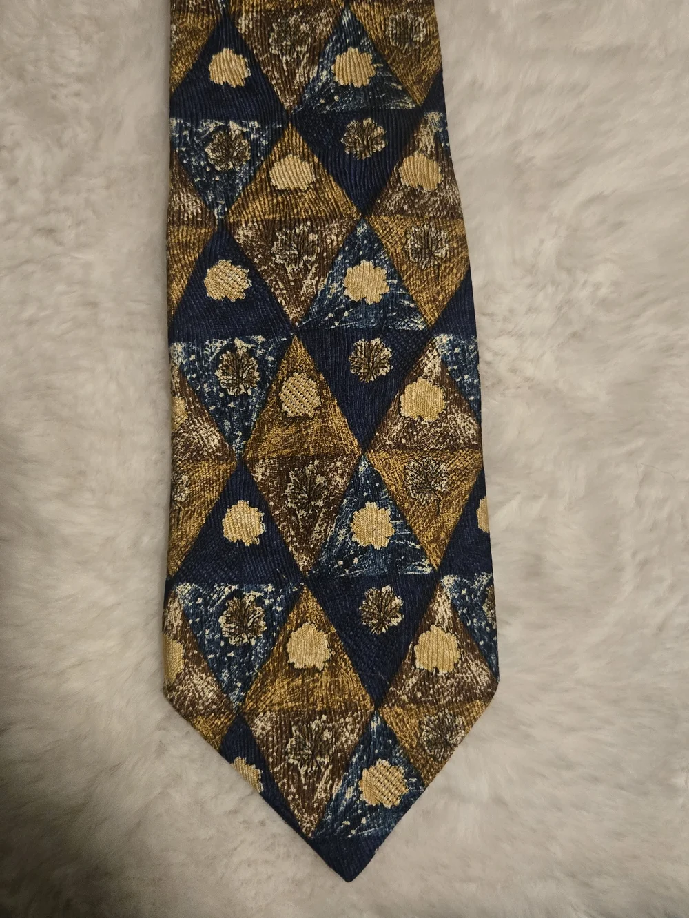 Ermenegildo Zegna Navy and Gold Geometric Silk Tie